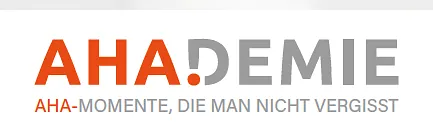 Auf dem Bild sieht man ein Wort Ahademie
